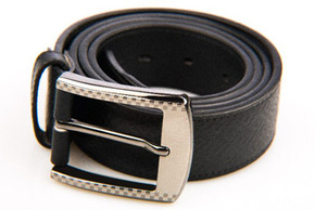 使わなくなったベルトで収納量アップ