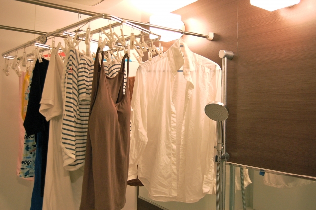 シーツの部屋干しには角ハンガー