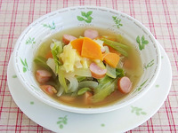 ざく切り野菜スープ