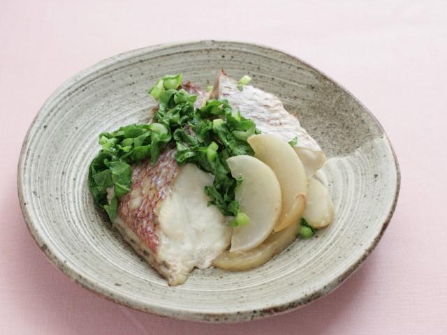 鯛とかぶの蒸し煮