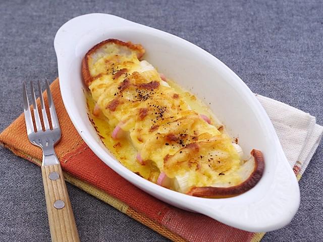 白ねぎとかまぼこのマヨグラタン